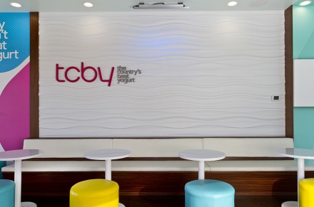 Detail04_TCBY-Store
