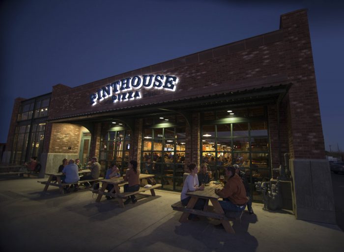 pinthouse-pizza-exterior_2c4223e0edadaa7618bdfc3ac8c67517